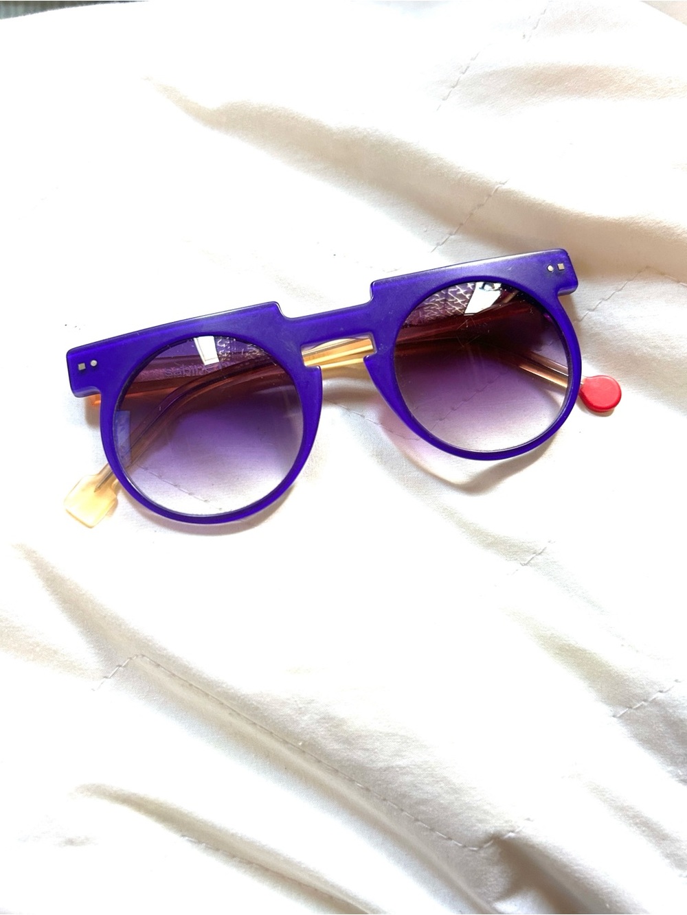 “Be Happy Sun” Sabine Purple Round Frame Sunglasses